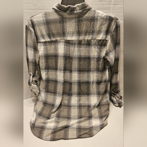 Eden & Olivia Ivory/Grey Plaid Button Shirt Small NWT - Picture 2 of 4